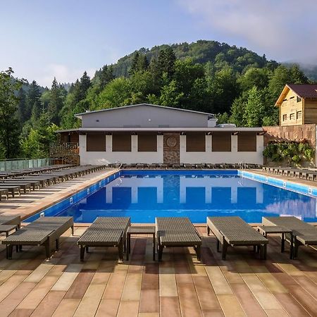 Stanislavsky Hotel Group 亚列姆切 外观 照片