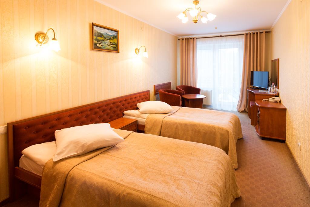 Stanislavsky Hotel Group 亚列姆切 外观 照片