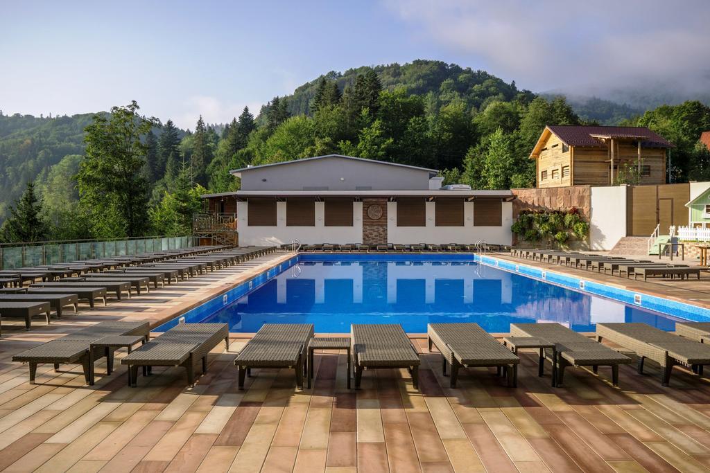 Stanislavsky Hotel Group 亚列姆切 外观 照片
